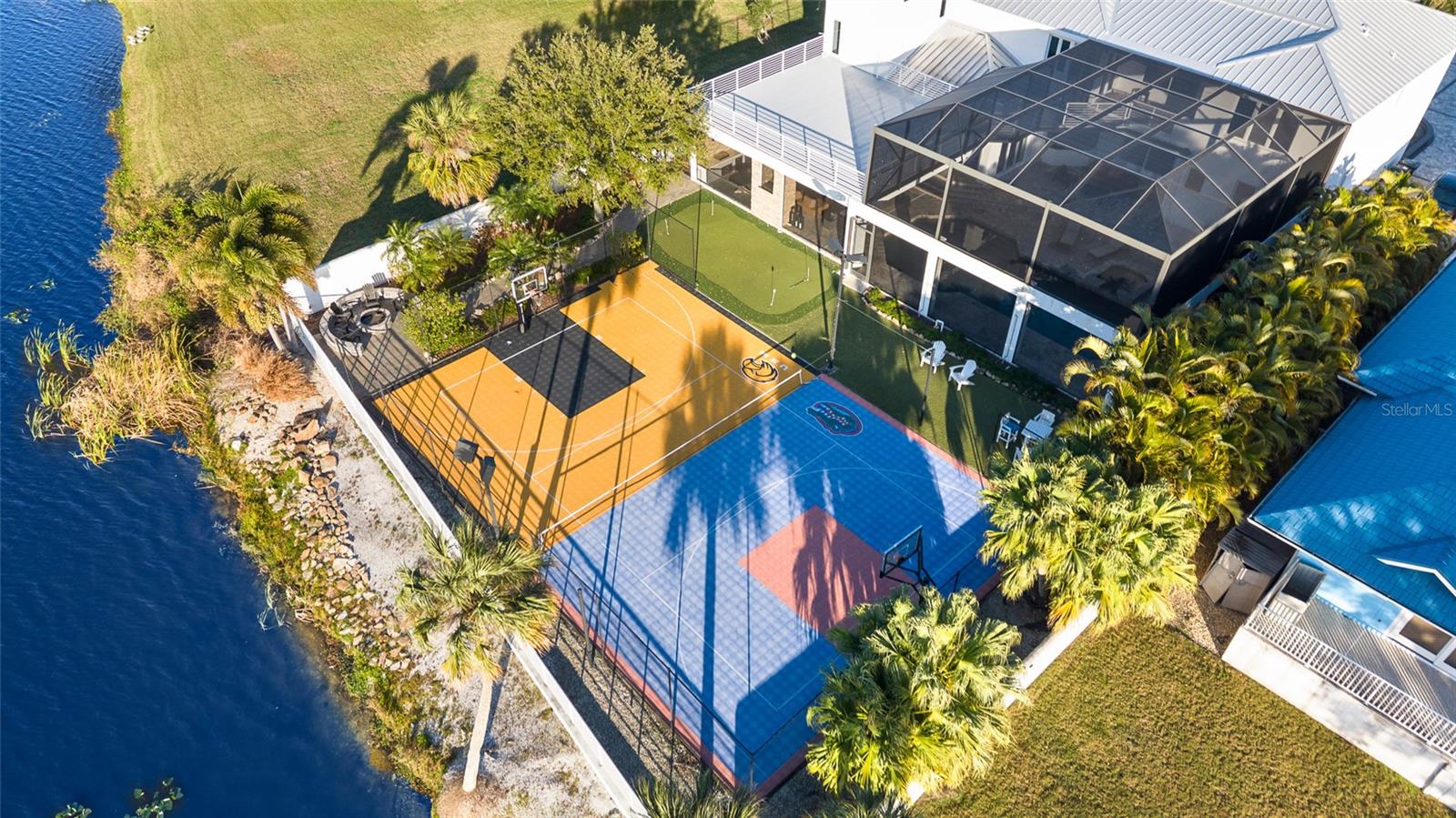 951 S BAYSHORE Blvd SAFETY HARBOR, FL 34695