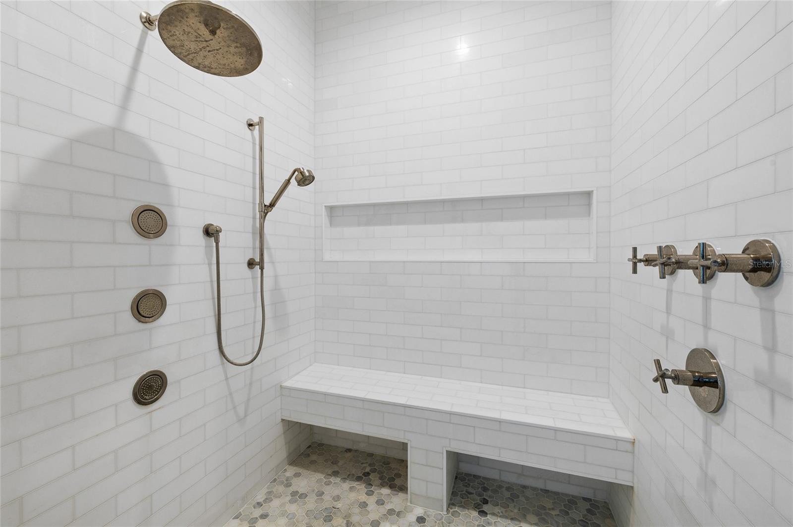 951 S BAYSHORE Blvd SAFETY HARBOR, FL 34695