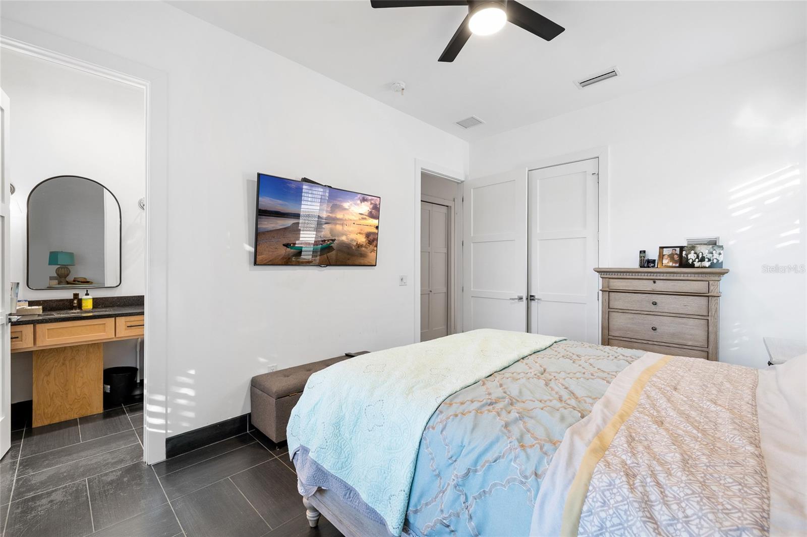 951 S BAYSHORE Blvd SAFETY HARBOR, FL 34695