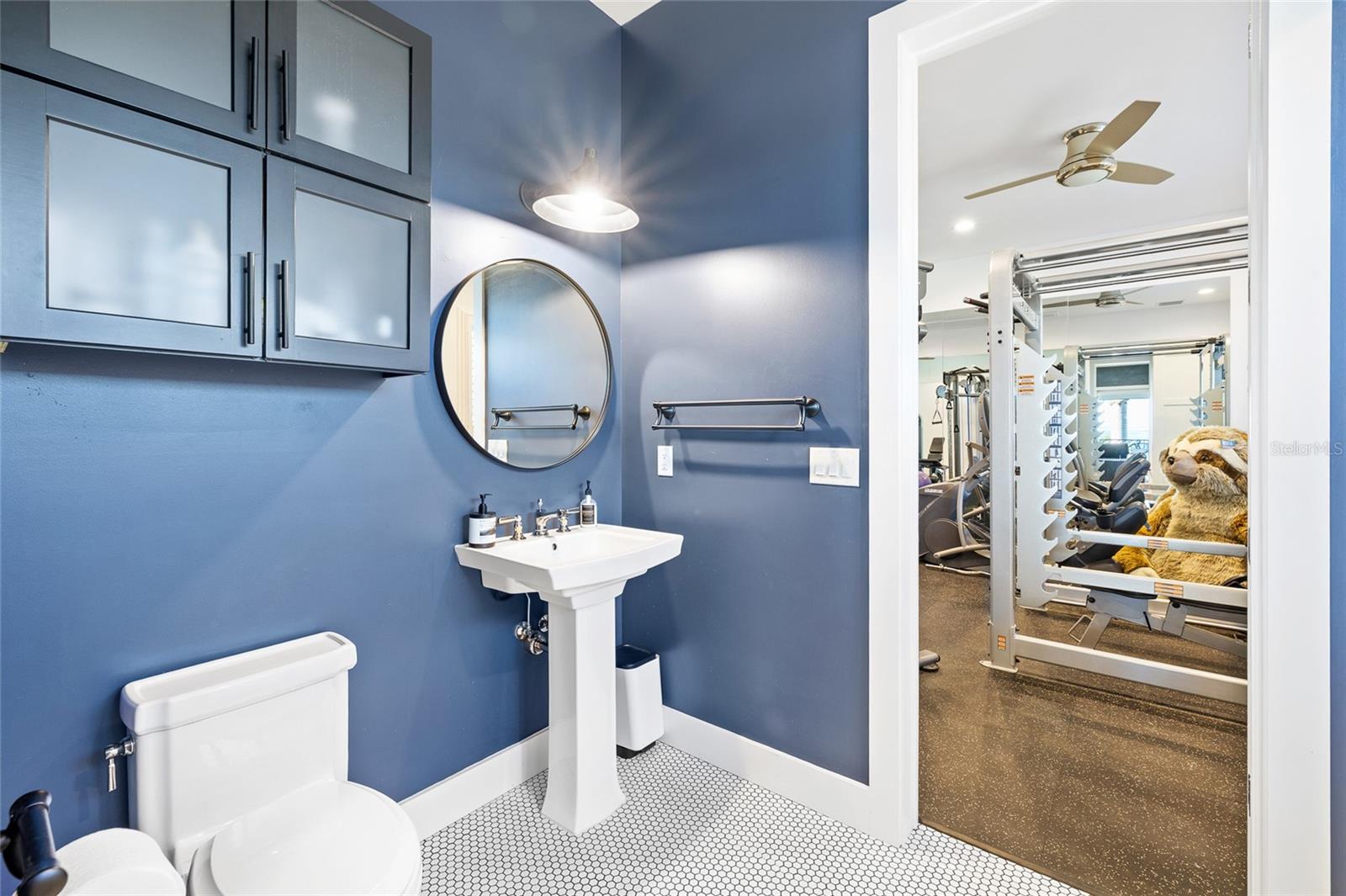 951 S BAYSHORE Blvd SAFETY HARBOR, FL 34695