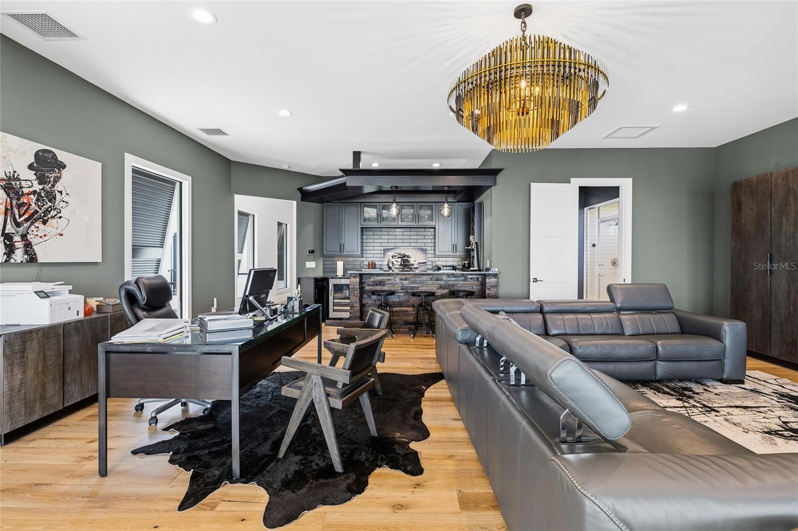 951 S BAYSHORE Blvd SAFETY HARBOR, FL 34695