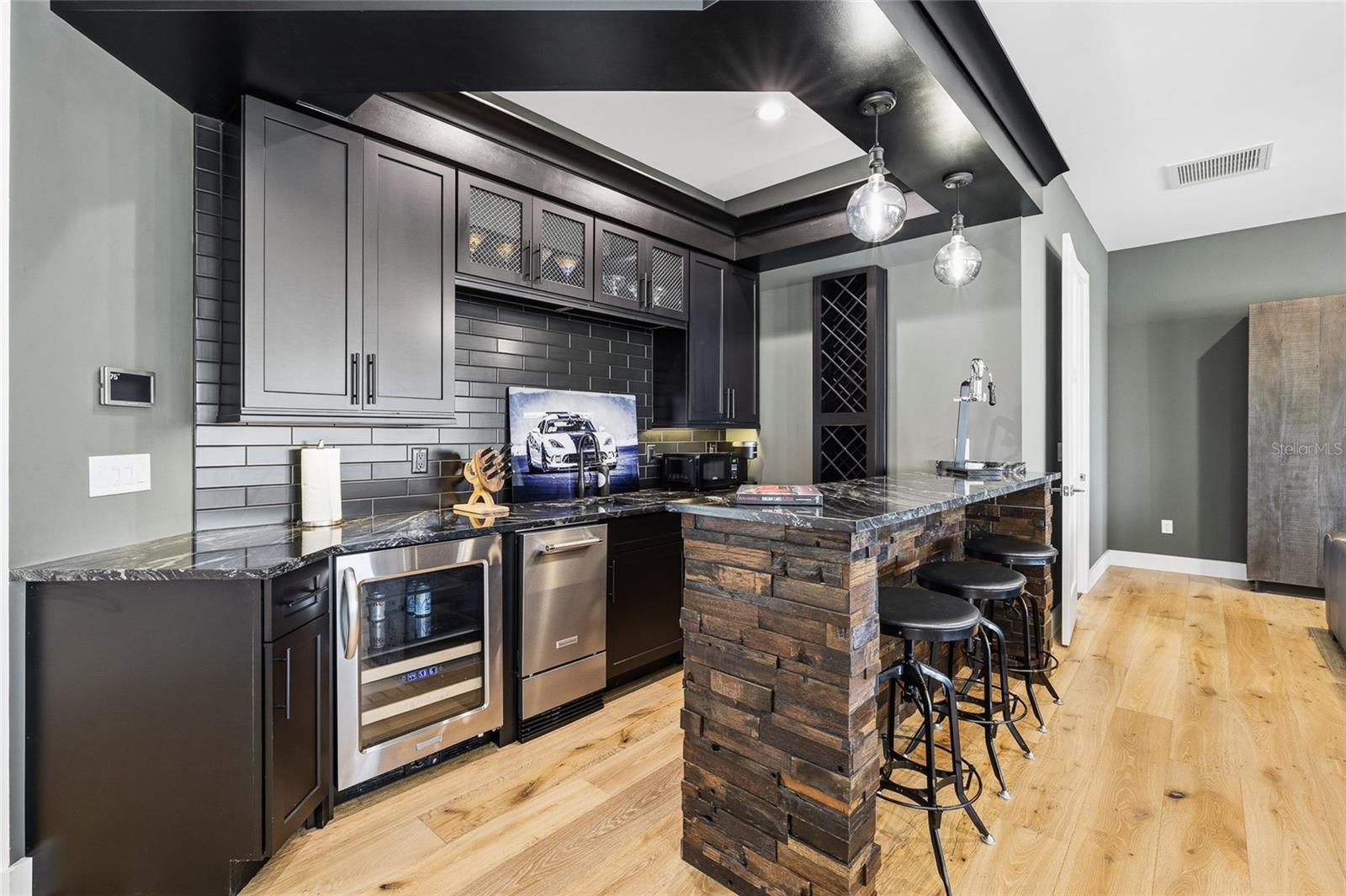 951 S BAYSHORE Blvd SAFETY HARBOR, FL 34695