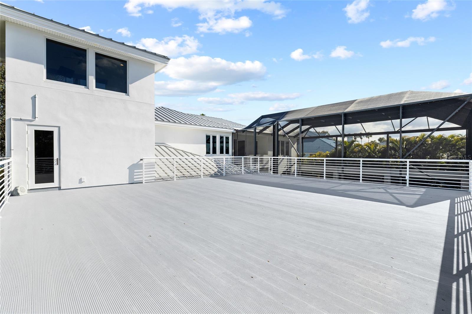 951 S BAYSHORE Blvd SAFETY HARBOR, FL 34695