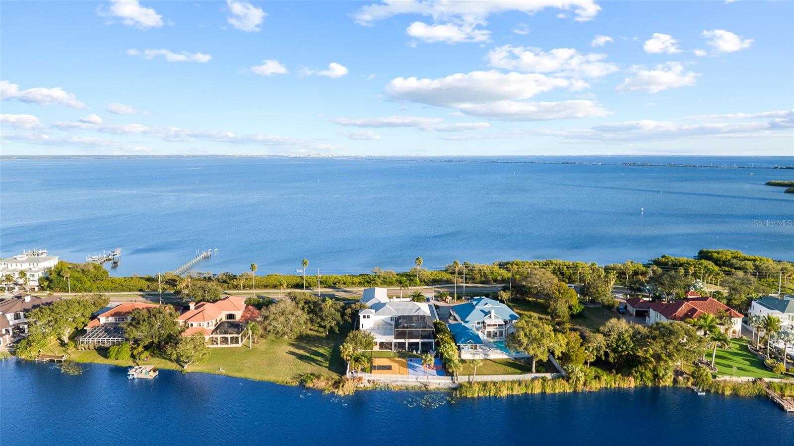 951 S BAYSHORE Blvd SAFETY HARBOR, FL 34695