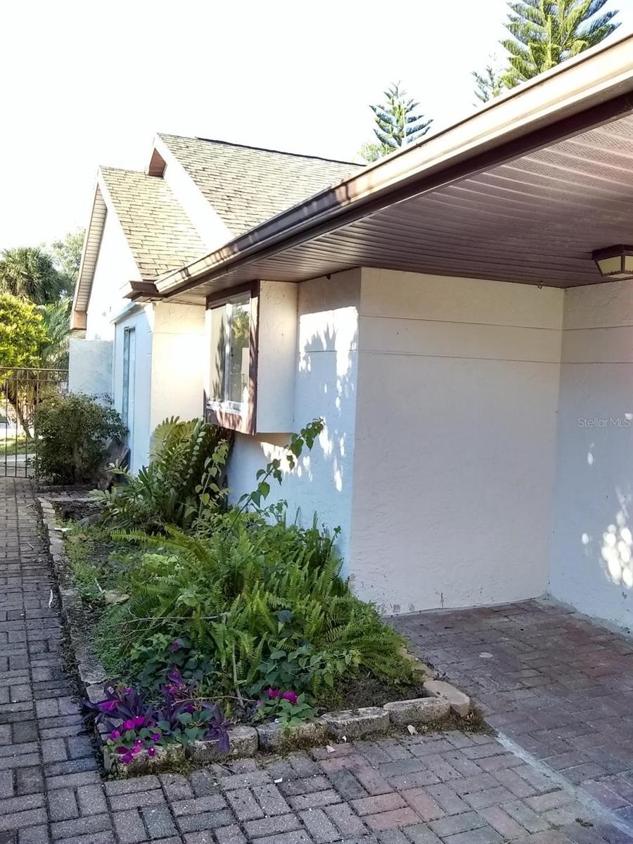 2011 N 61ST St TAMPA, FL 33619