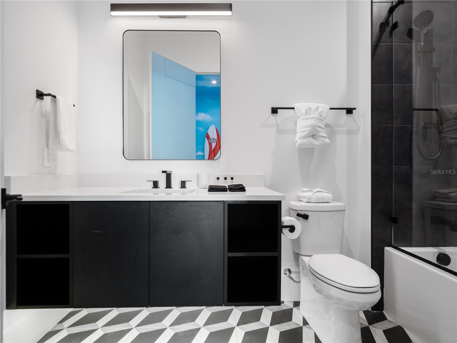 901 GOLDEN BEAR Dr REUNION, FL 34747