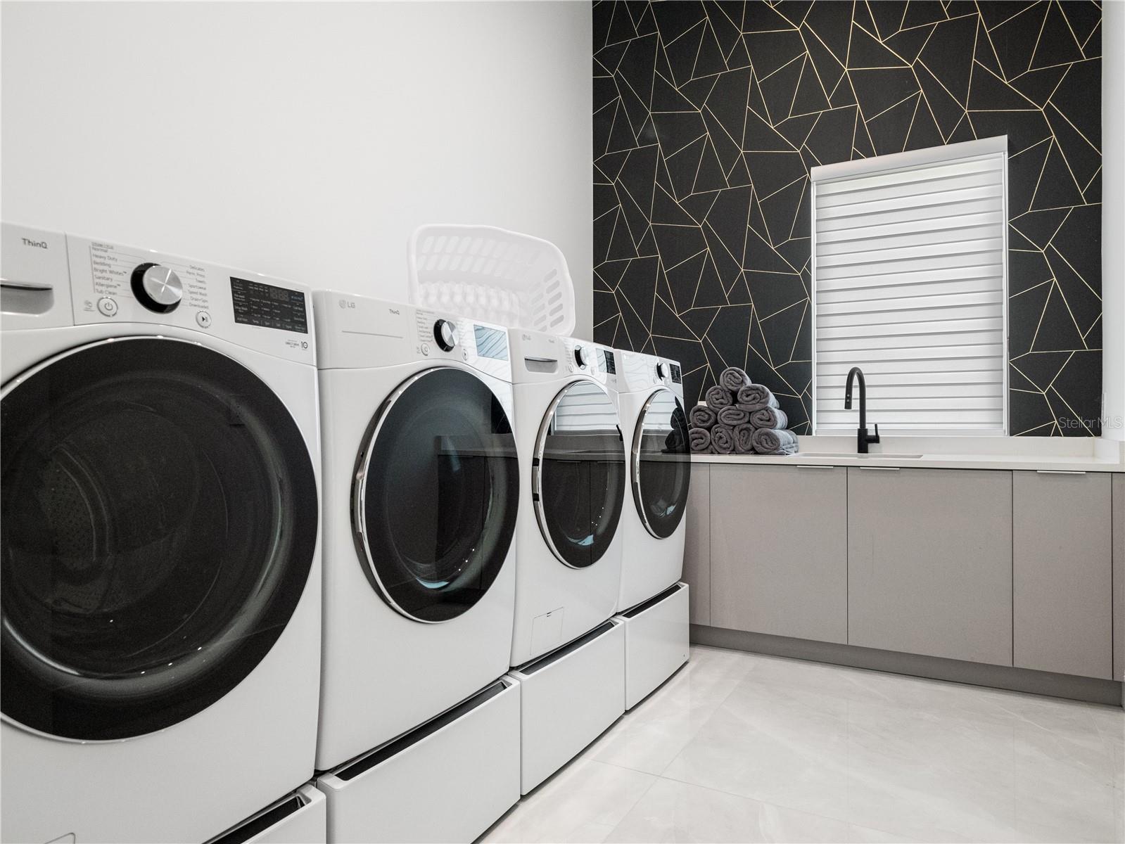 901 GOLDEN BEAR Dr REUNION, FL 34747