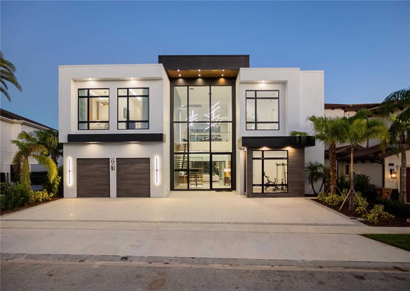 901 GOLDEN BEAR Dr REUNION, FL 34747