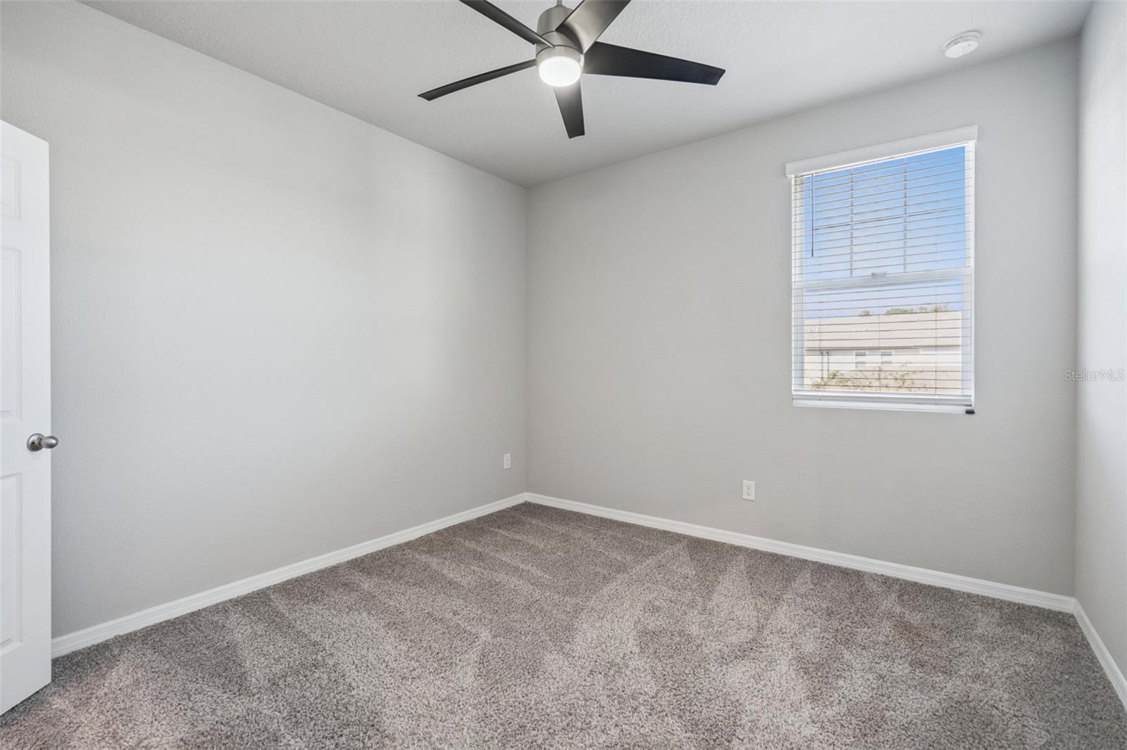 988 LEGACY WINDS Way CASSELBERRY, FL 32707