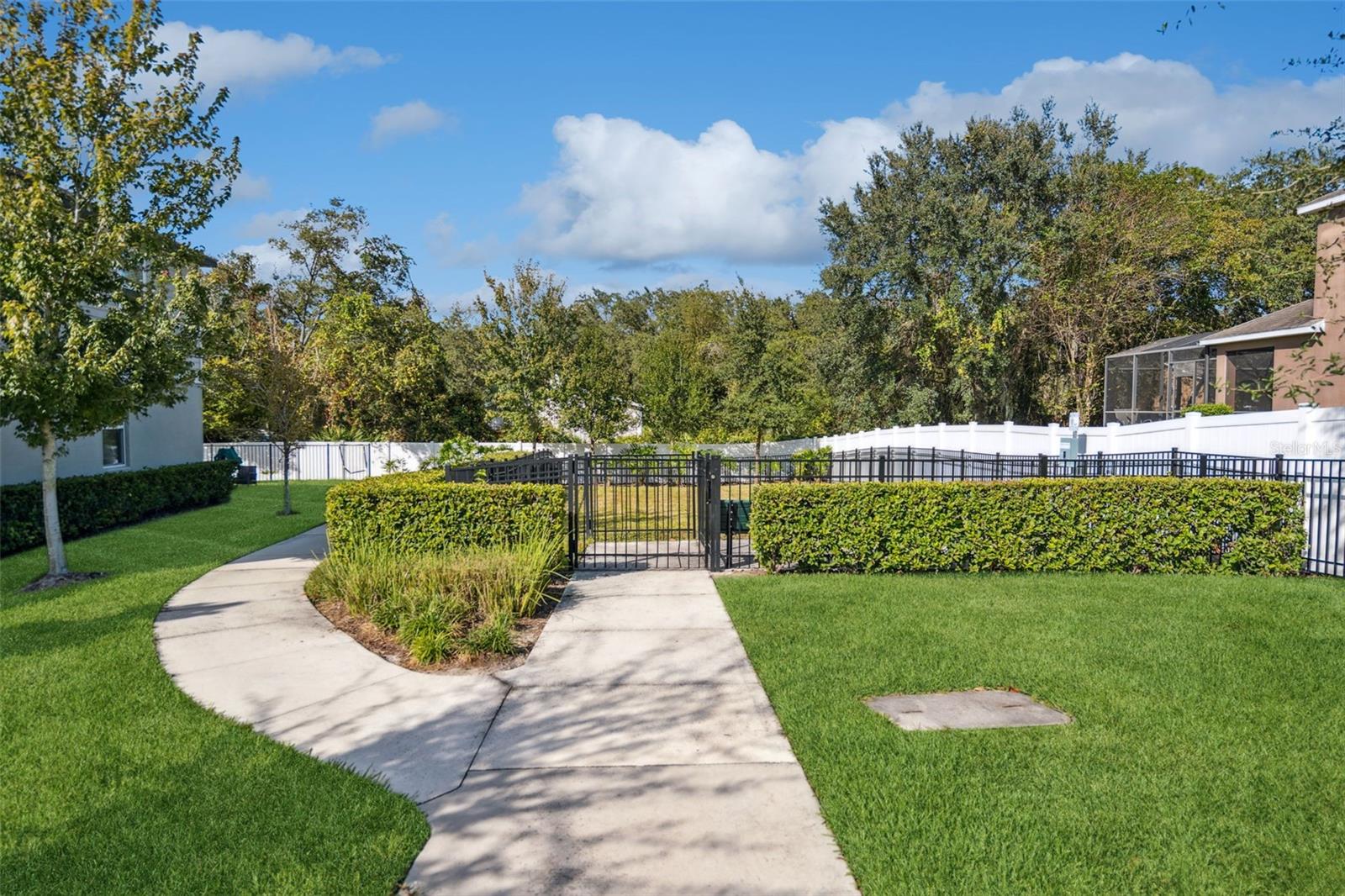 988 LEGACY WINDS Way CASSELBERRY, FL 32707