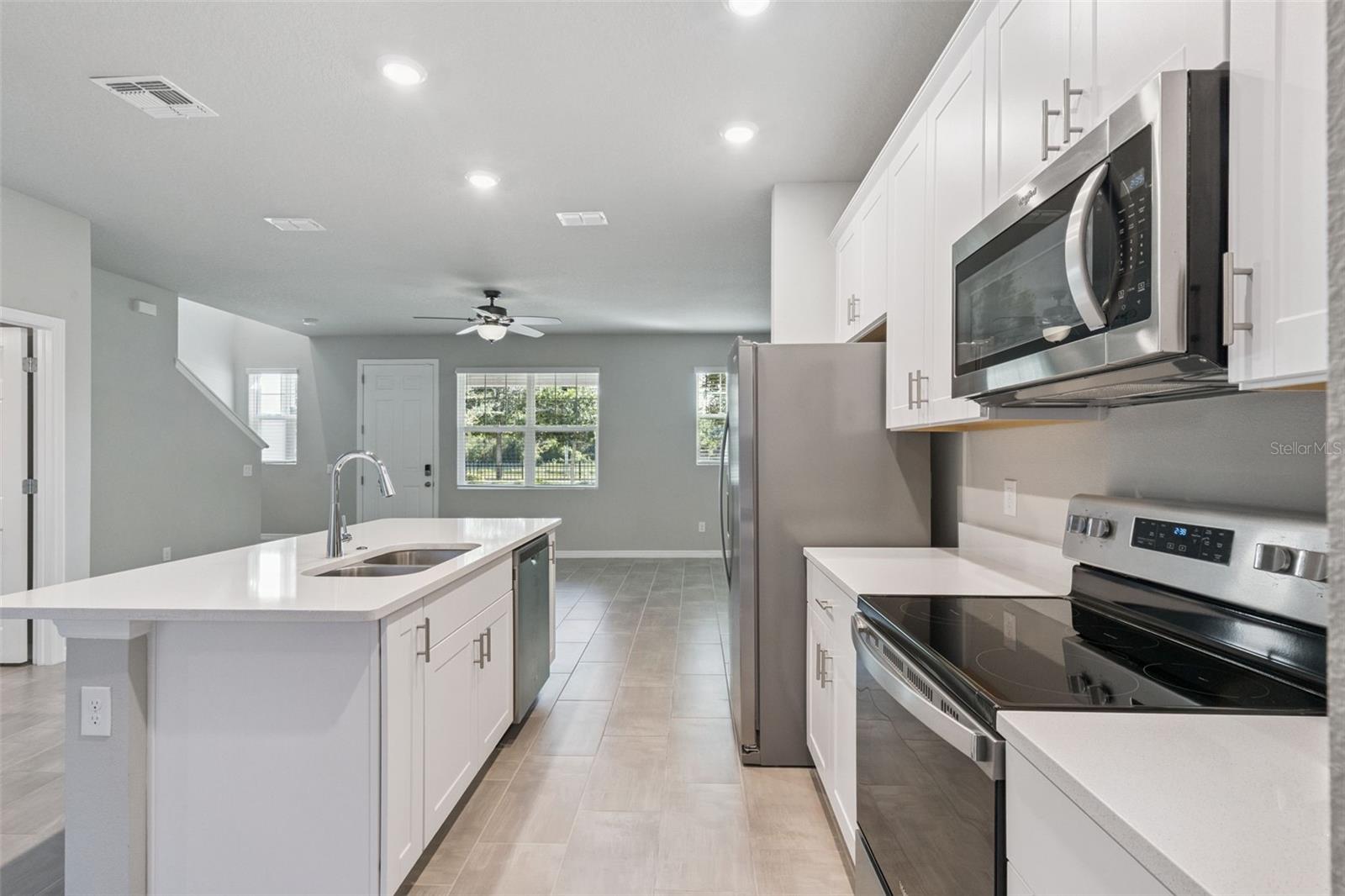 988 LEGACY WINDS Way CASSELBERRY, FL 32707