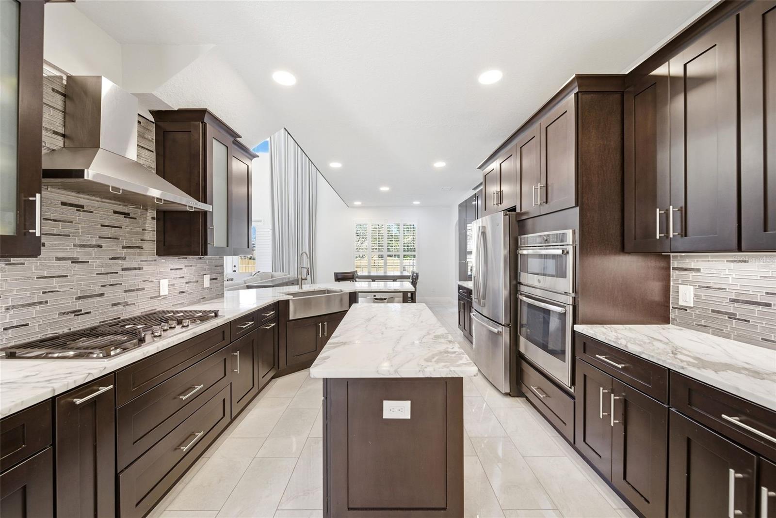 990 BURLWOOD Ct LONGWOOD, FL 32750