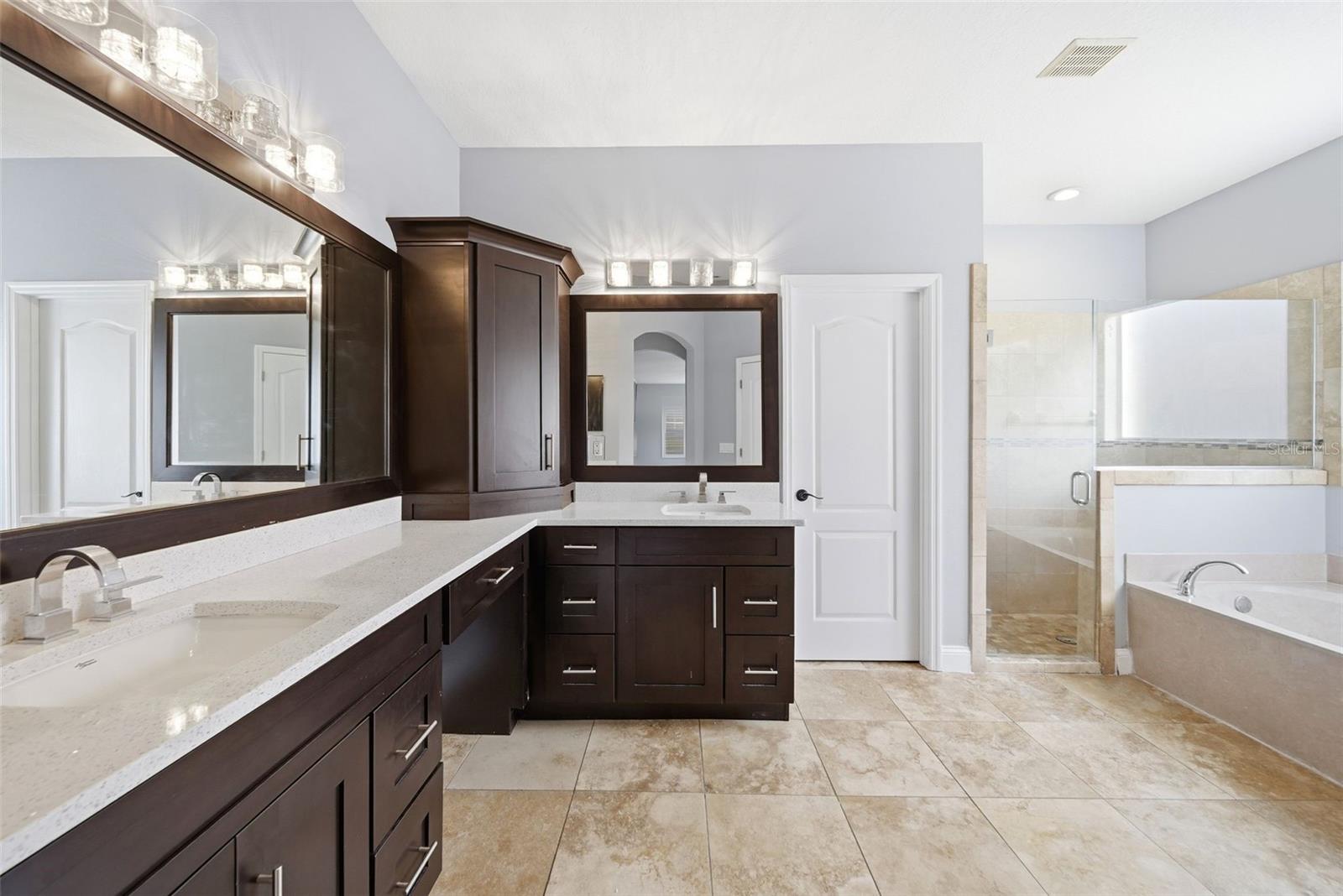 990 BURLWOOD Ct LONGWOOD, FL 32750