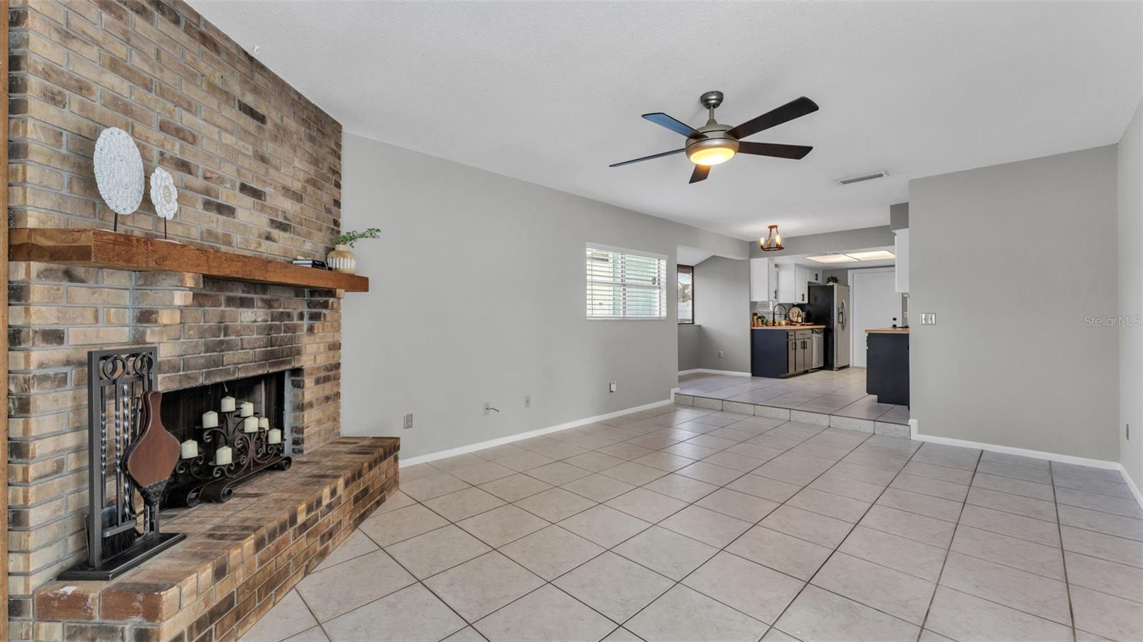 2331 PEPPERCORN St KISSIMMEE, FL 34741