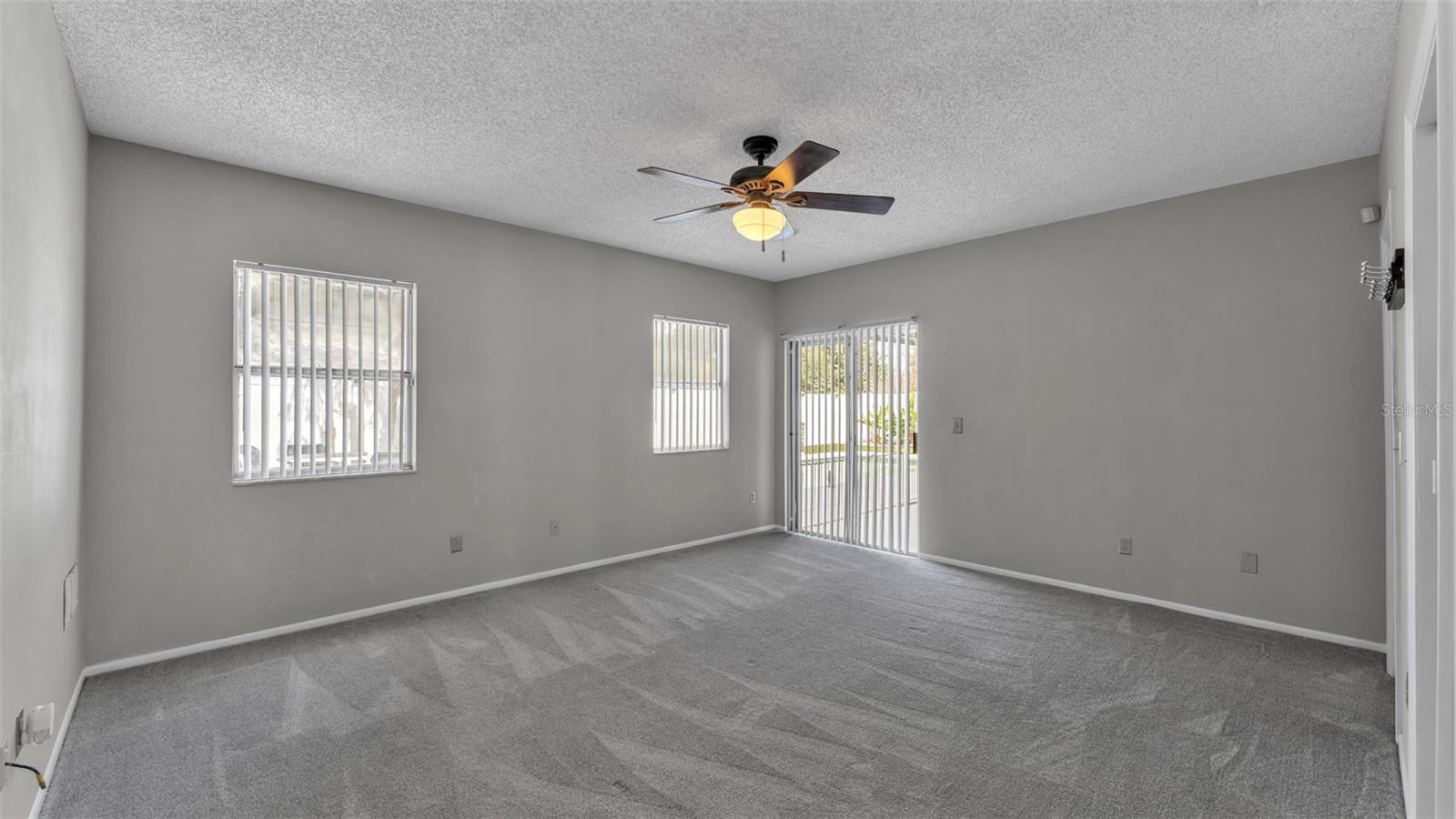 2331 PEPPERCORN St KISSIMMEE, FL 34741