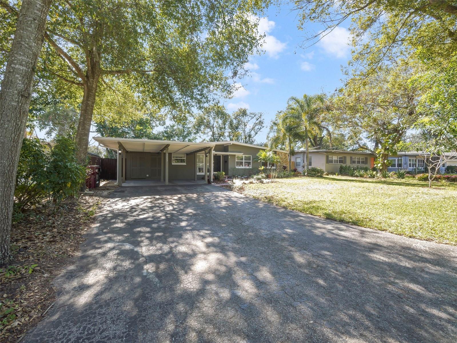 3222 PALMER St ORLANDO, FL 32803