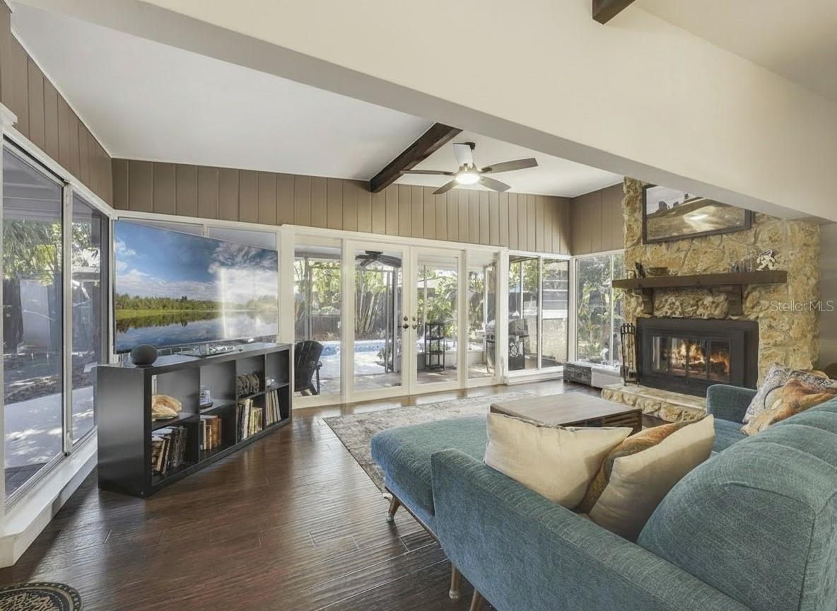 3222 PALMER St ORLANDO, FL 32803