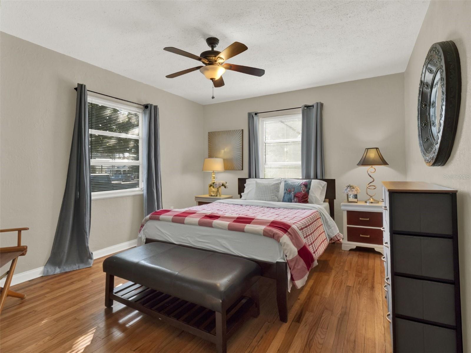 407 E JERSEY St ORLANDO, FL 32806