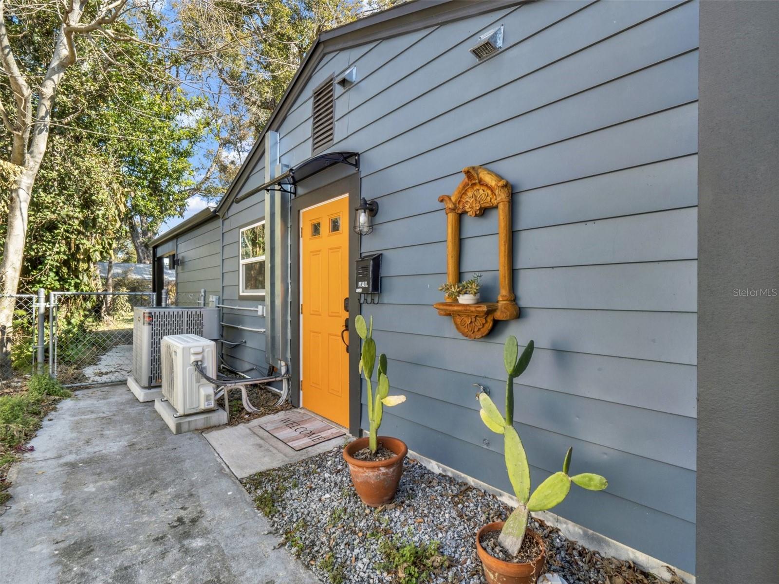 407 E JERSEY St ORLANDO, FL 32806