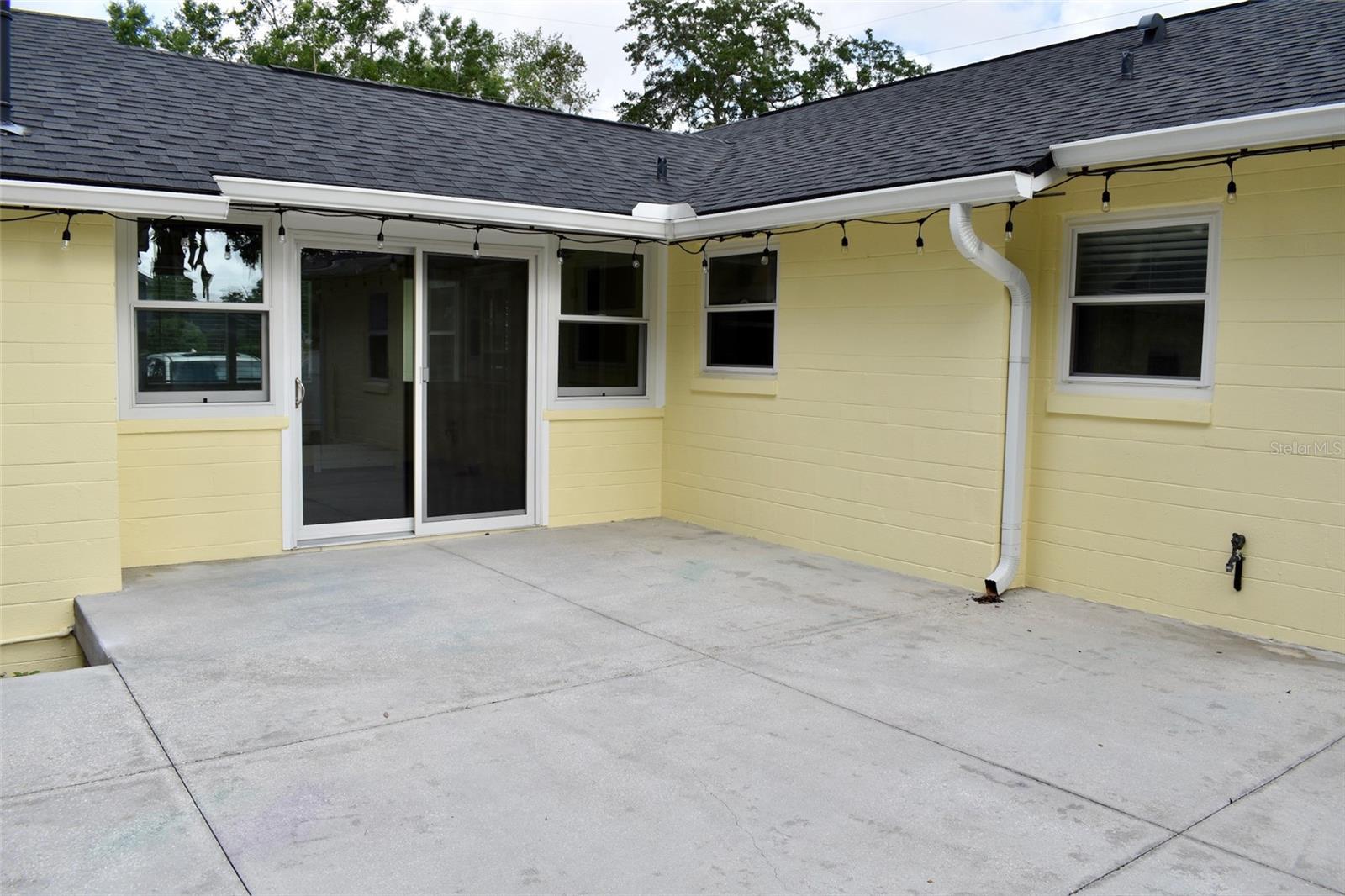 2200 E GORE St ORLANDO, FL 32806
