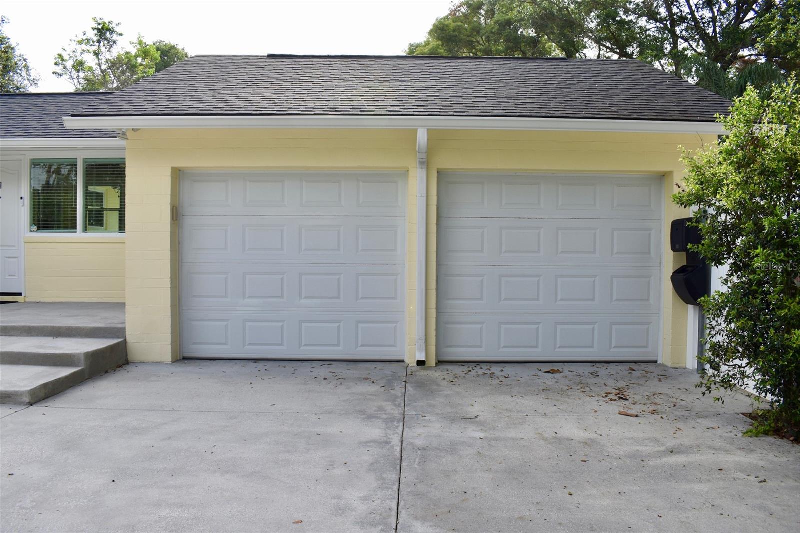 2200 E GORE St ORLANDO, FL 32806