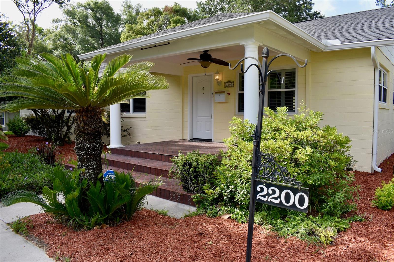 2200 E GORE St ORLANDO, FL 32806