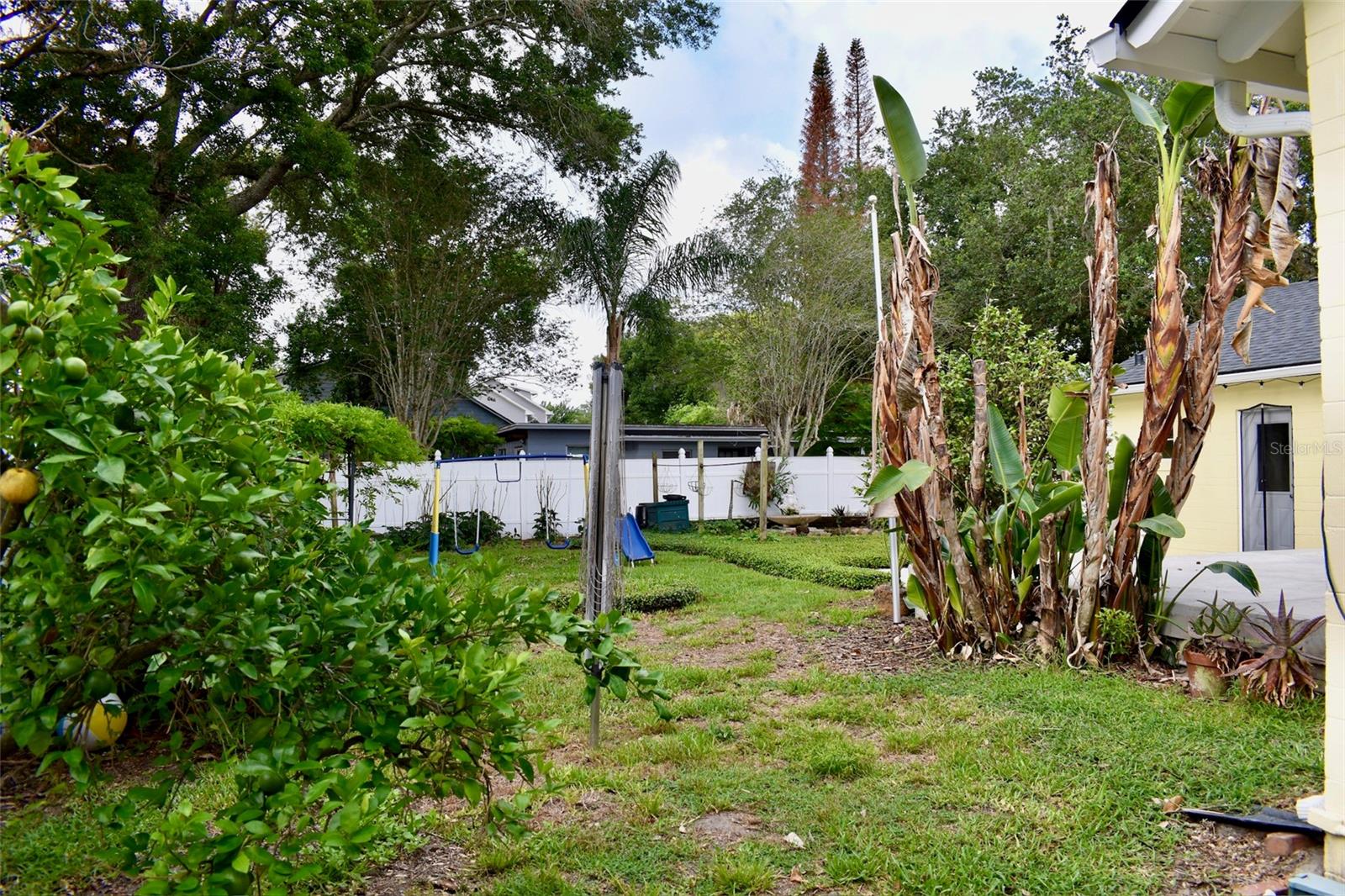 2200 E GORE St ORLANDO, FL 32806