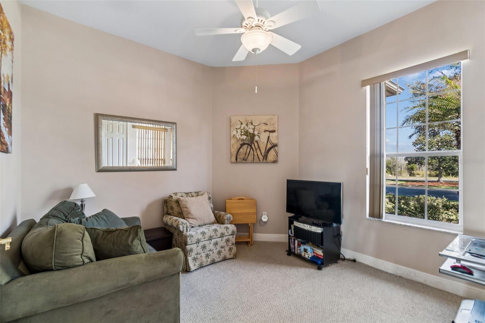 813 GLENDORA Rd KISSIMMEE, FL 34759