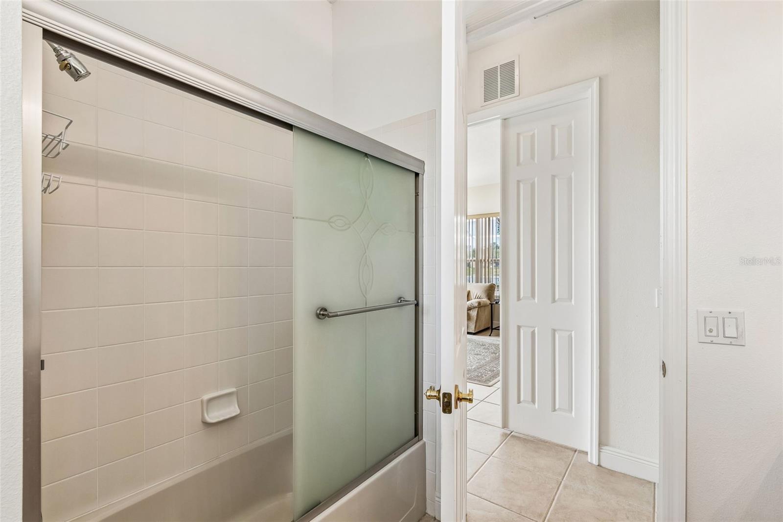 813 GLENDORA Rd KISSIMMEE, FL 34759