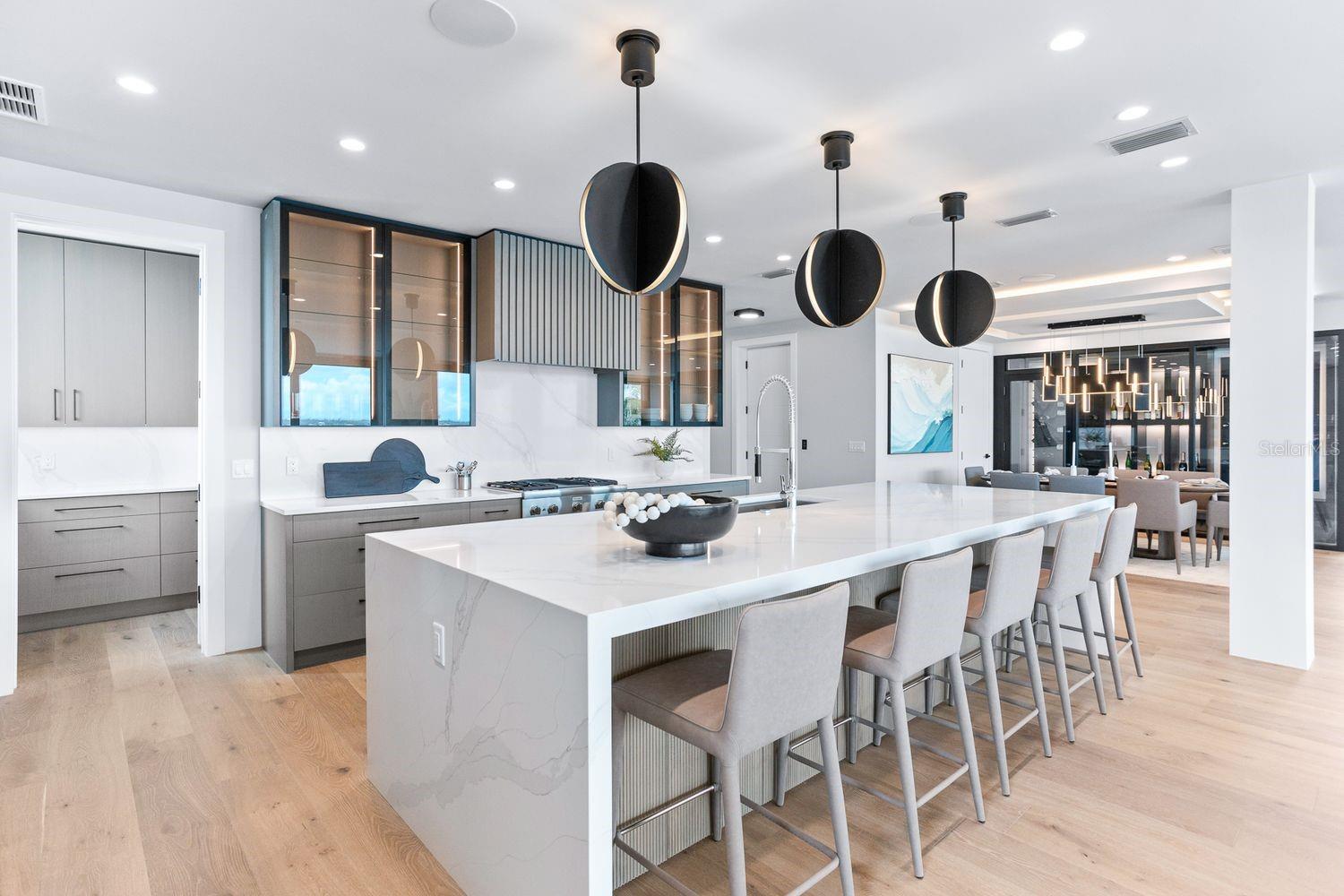 445 129TH Ave MADEIRA BEACH, FL 33708