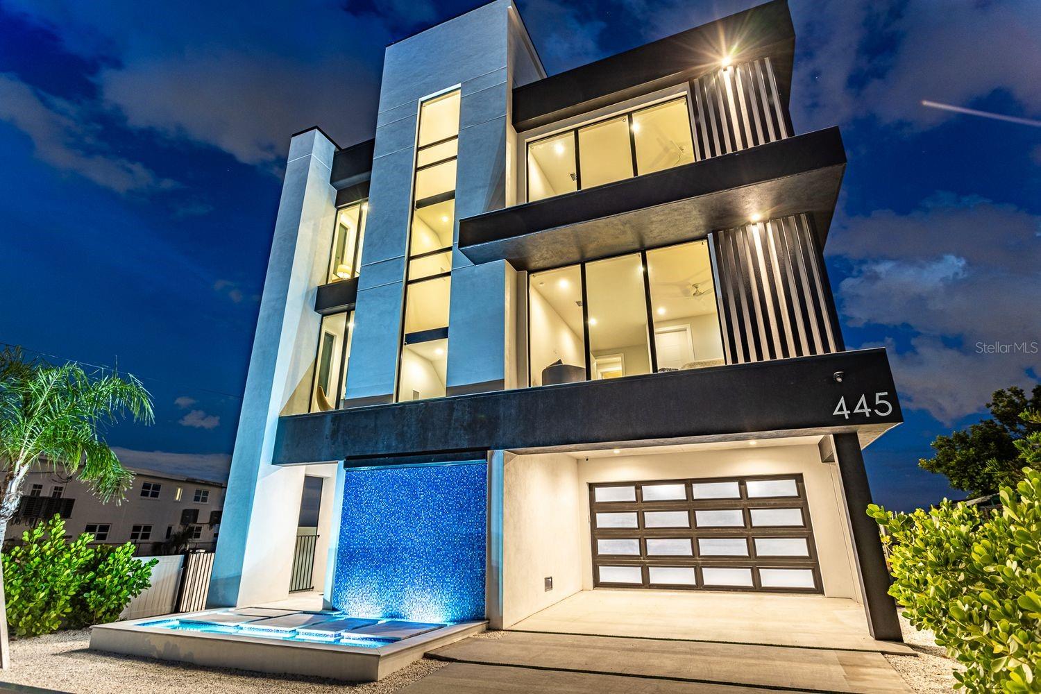 445 129TH Ave MADEIRA BEACH, FL 33708