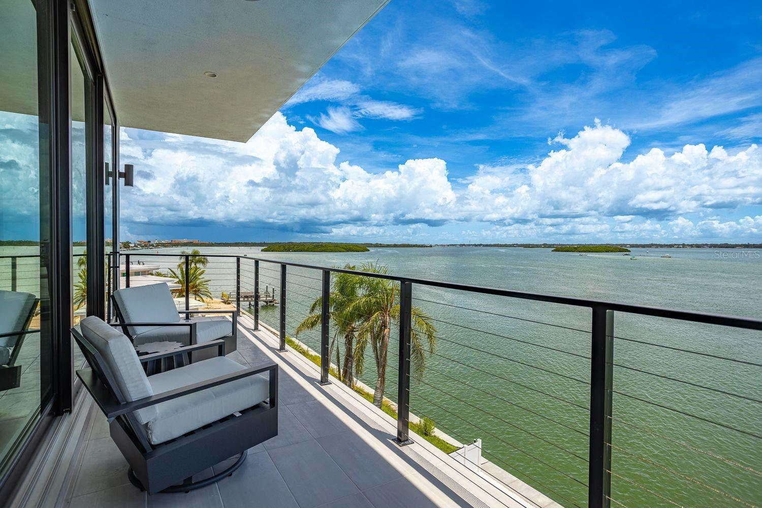 445 129TH Ave MADEIRA BEACH, FL 33708