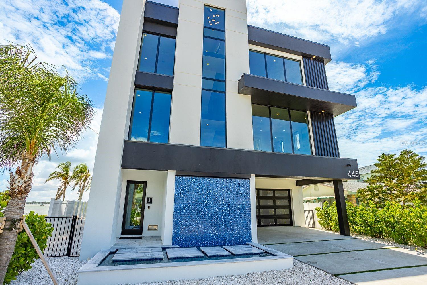 445 129TH Ave MADEIRA BEACH, FL 33708