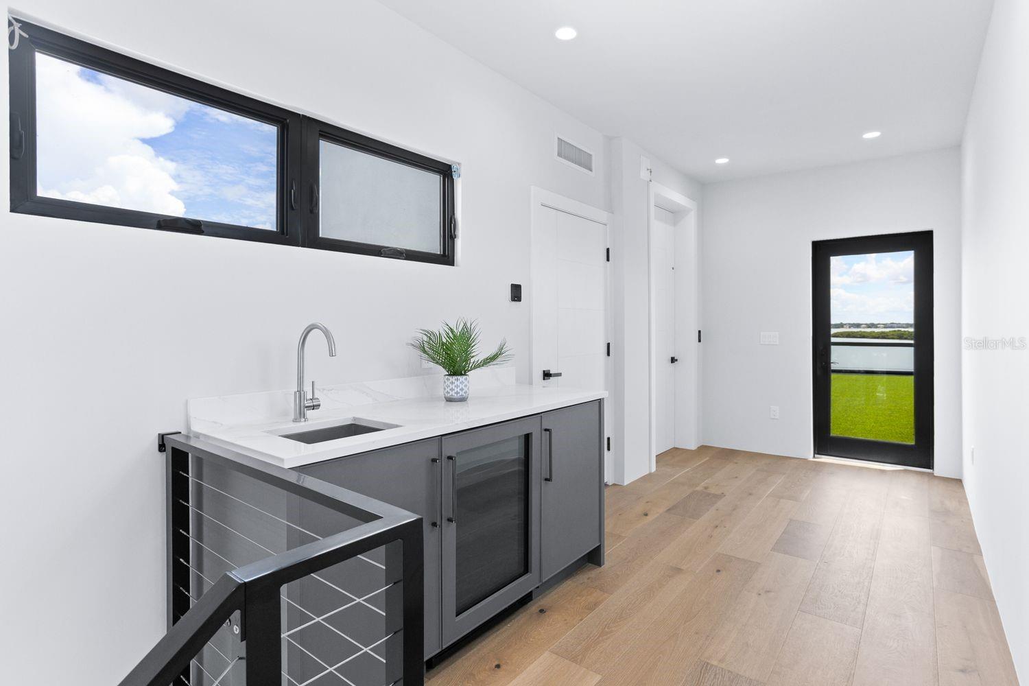 445 129TH Ave MADEIRA BEACH, FL 33708