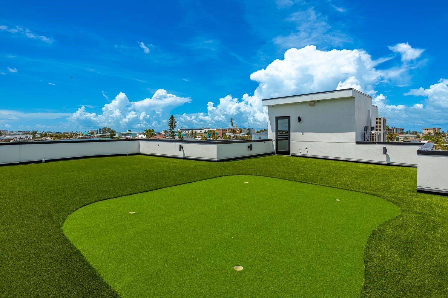 445 129TH Ave MADEIRA BEACH, FL 33708