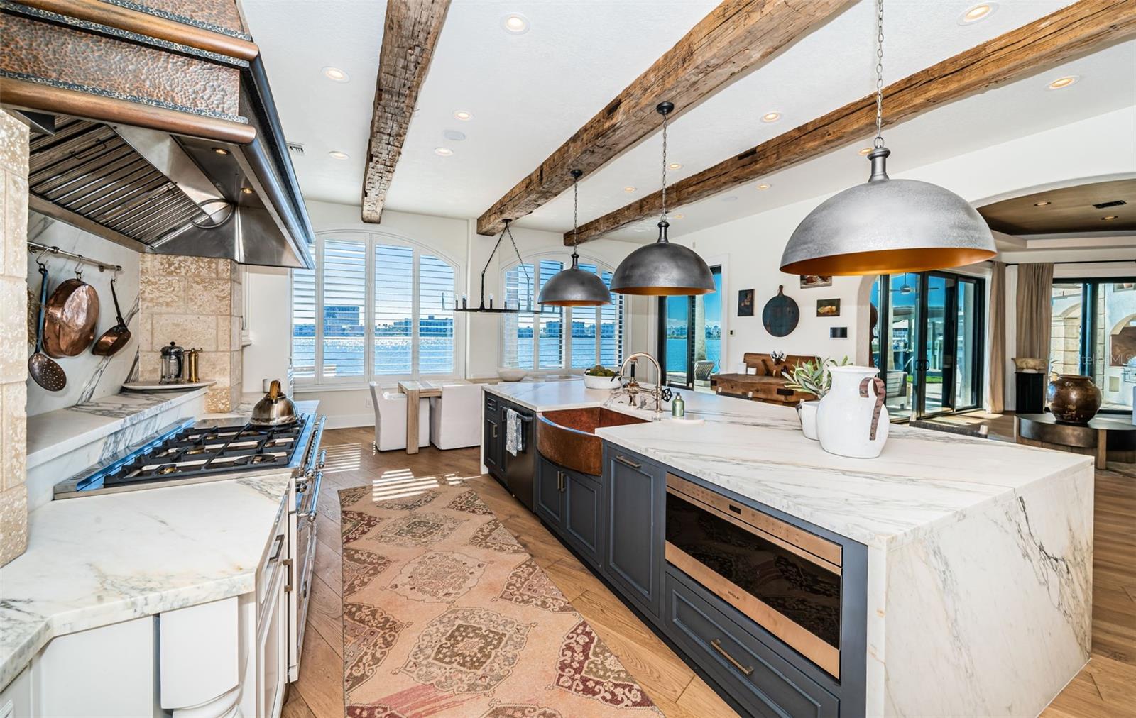 7800 9TH Ave ST PETERSBURG, FL 33707