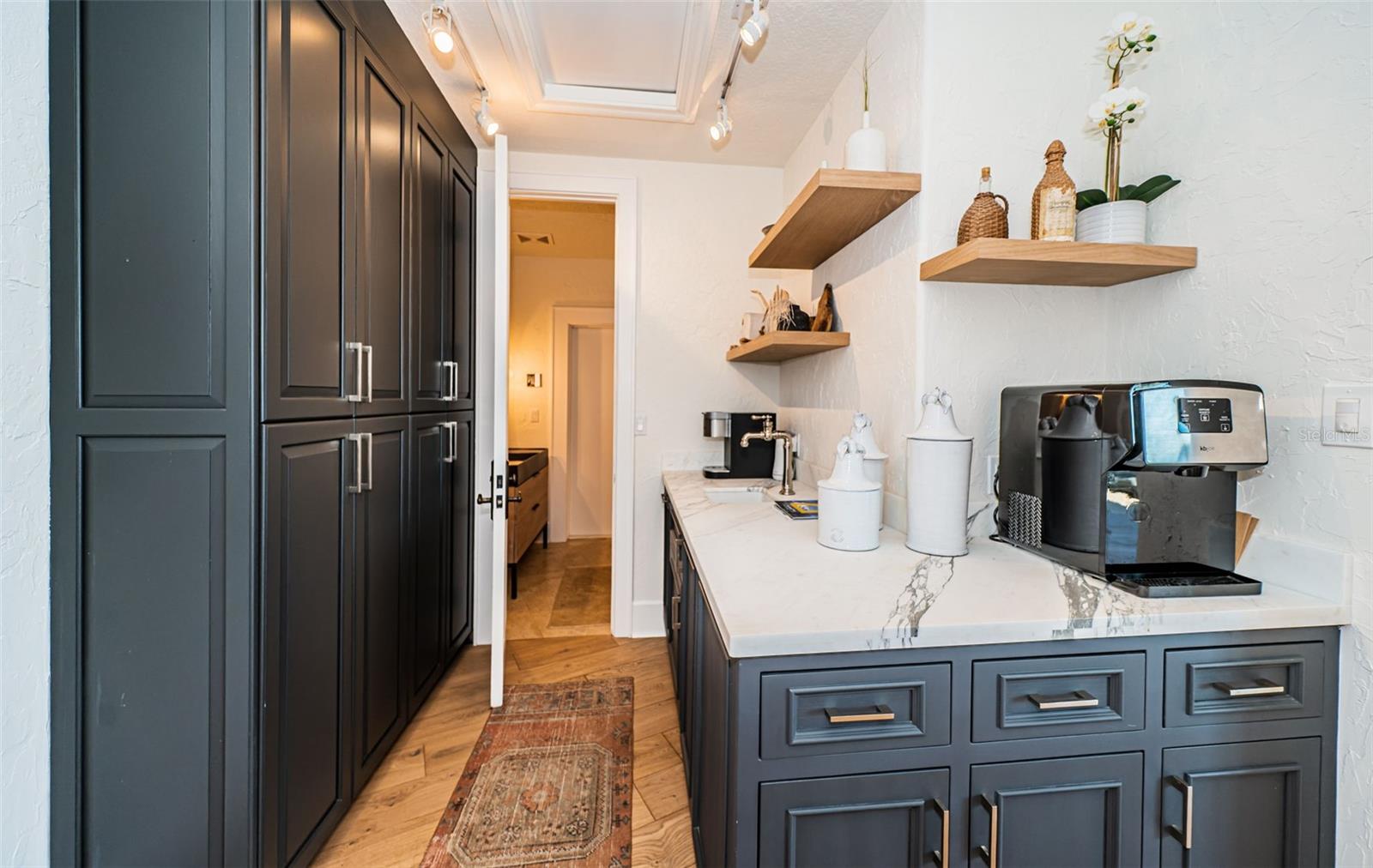 7800 9TH Ave ST PETERSBURG, FL 33707