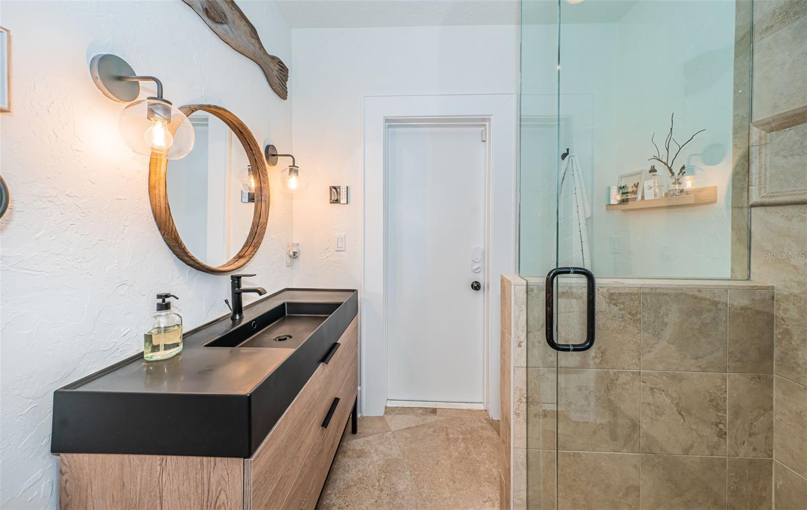 7800 9TH Ave ST PETERSBURG, FL 33707