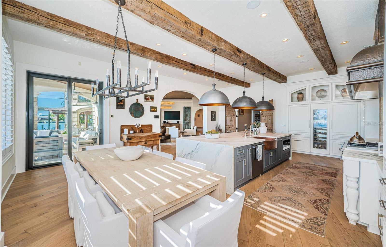 7800 9TH Ave ST PETERSBURG, FL 33707