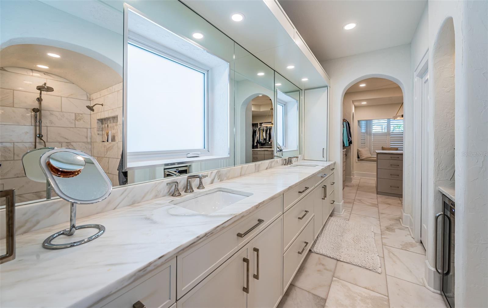 7800 9TH Ave ST PETERSBURG, FL 33707