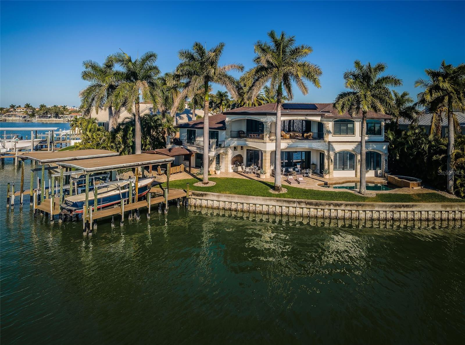 7800 9TH Ave ST PETERSBURG, FL 33707