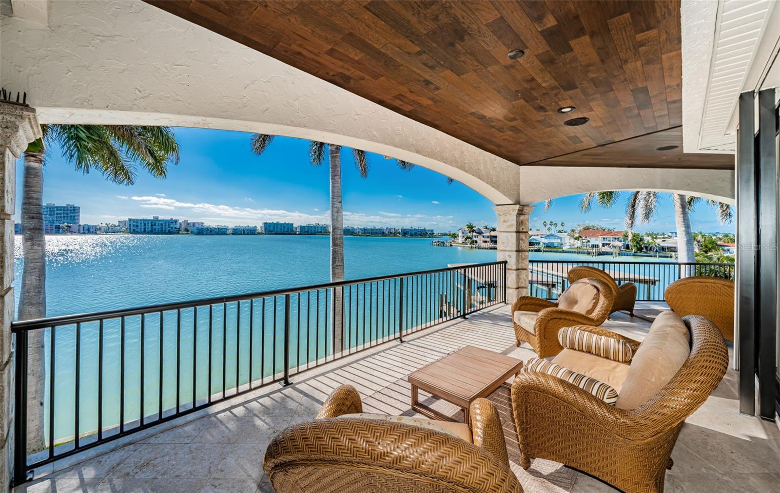 7800 9TH Ave ST PETERSBURG, FL 33707