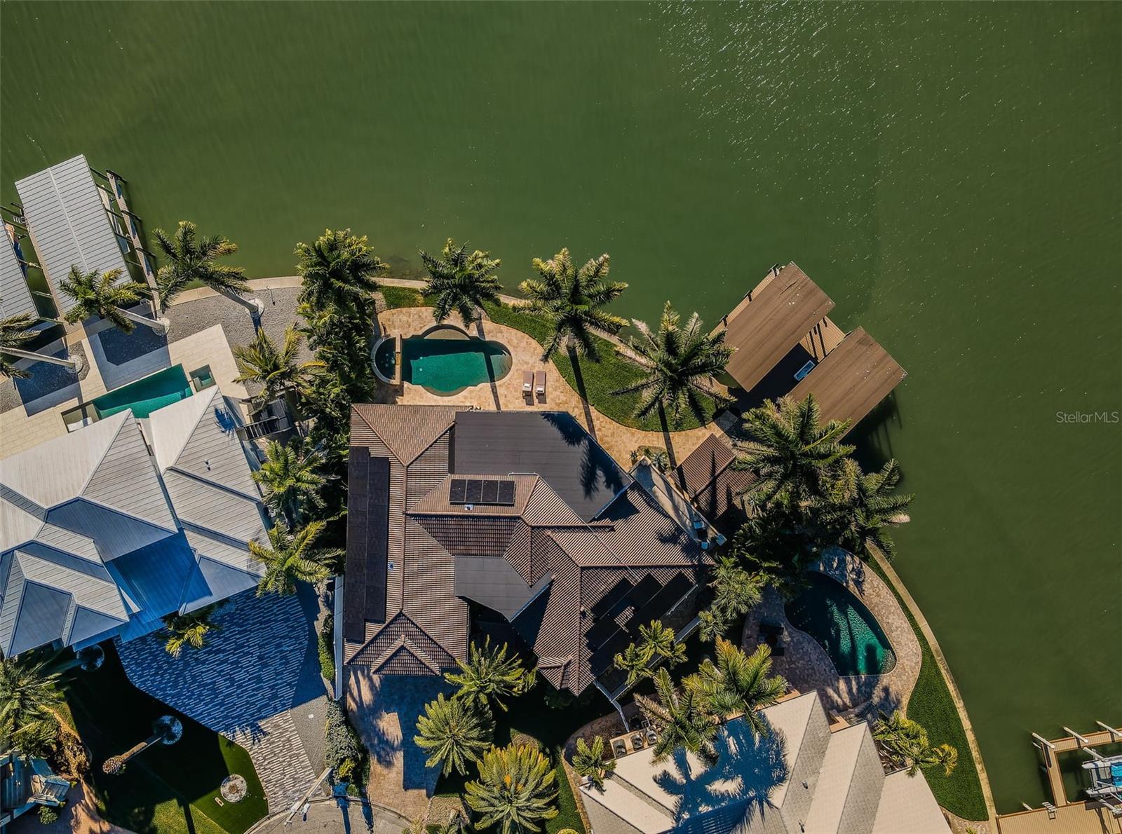 7800 9TH Ave ST PETERSBURG, FL 33707