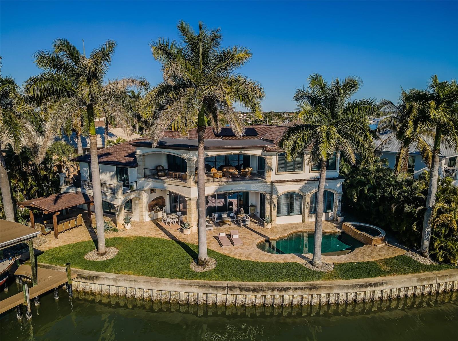 7800 9TH Ave ST PETERSBURG, FL 33707