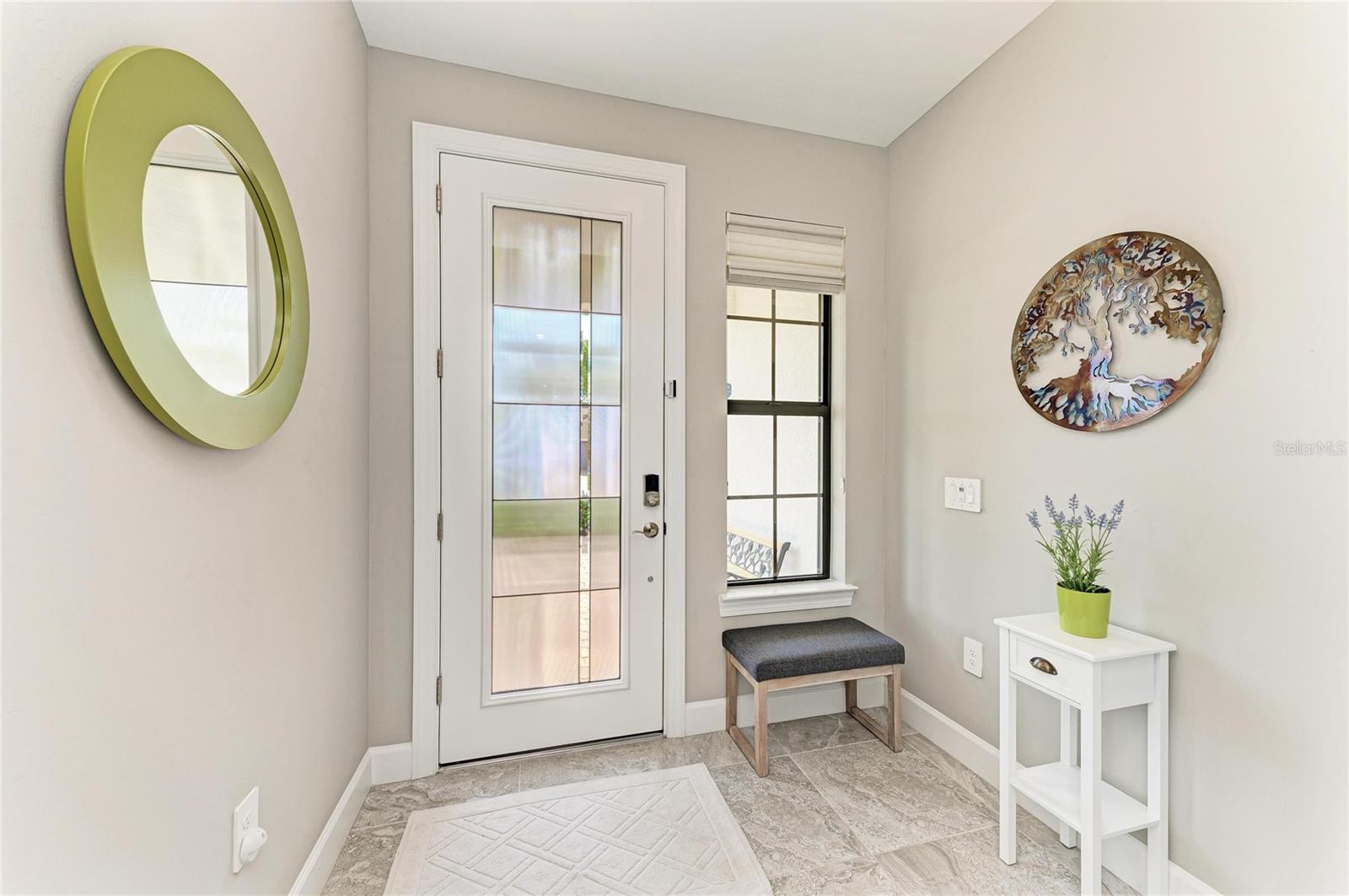 7575 SUMMERLAND Cv LAKEWOOD RANCH, FL 34202