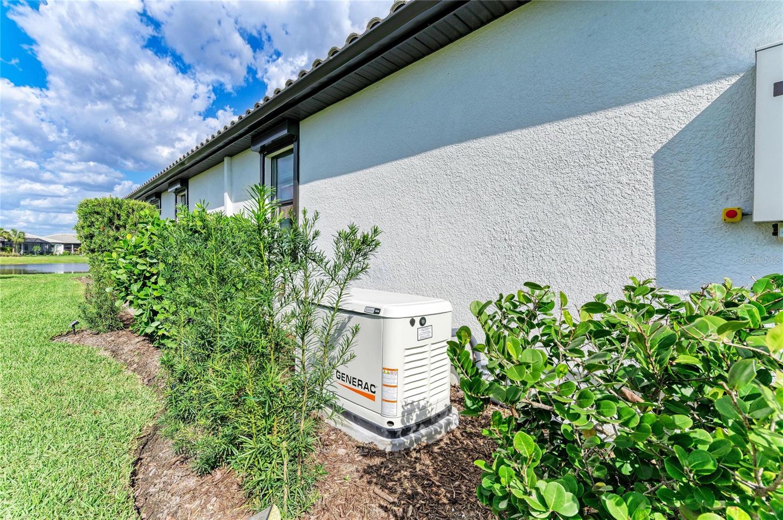 7575 SUMMERLAND Cv LAKEWOOD RANCH, FL 34202