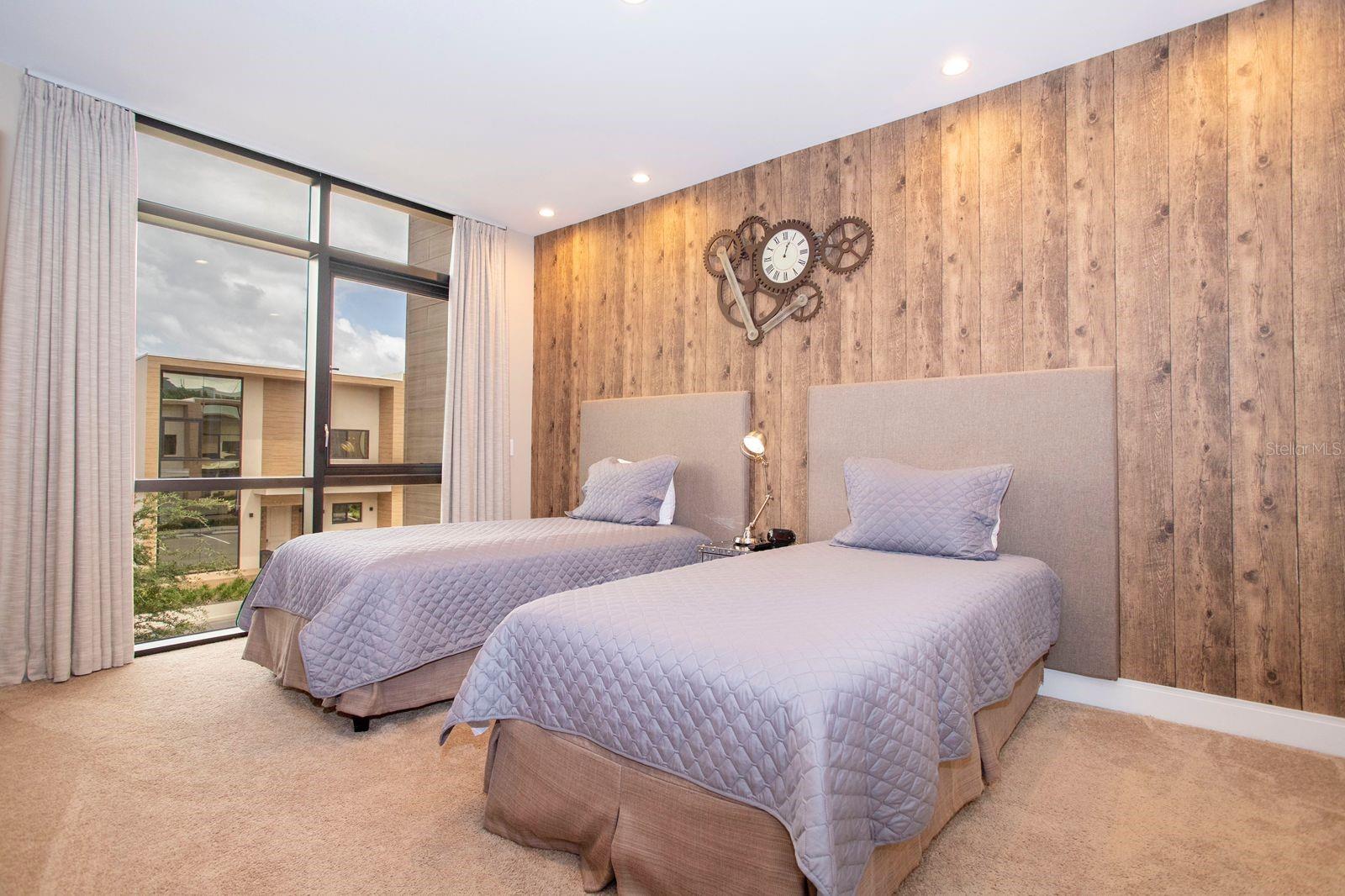 7487 BROOKLYN Dr KISSIMMEE, FL 34747