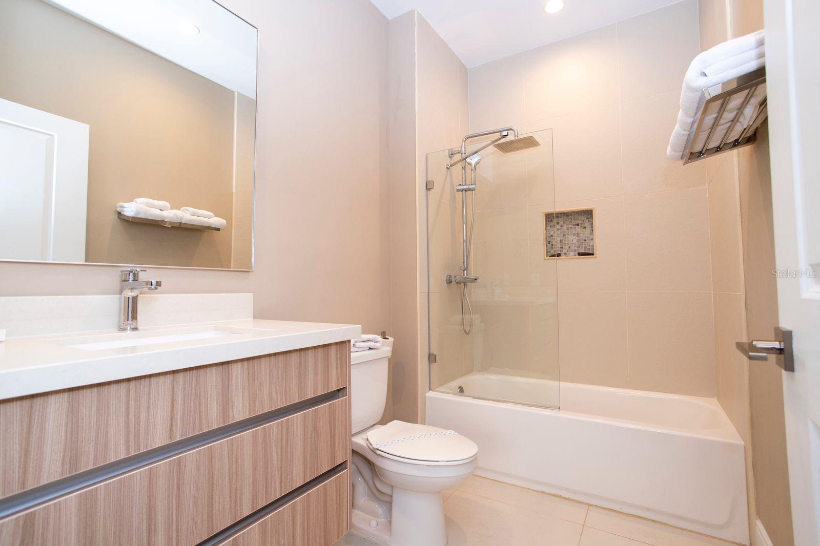 7487 BROOKLYN Dr KISSIMMEE, FL 34747