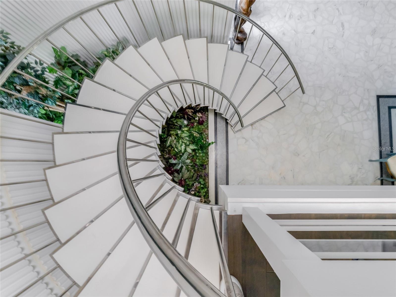 812 SWEETWATER Clb Blvd LONGWOOD, FL 32779