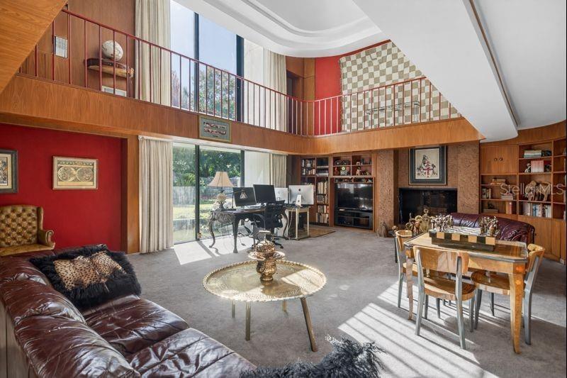 812 SWEETWATER Clb Blvd LONGWOOD, FL 32779